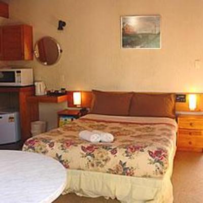 фото отеля Papakura Motor Lodge & Motel
