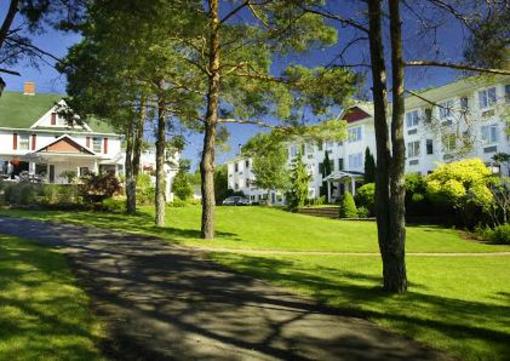 фото отеля Auberge Gisele's Country Inn