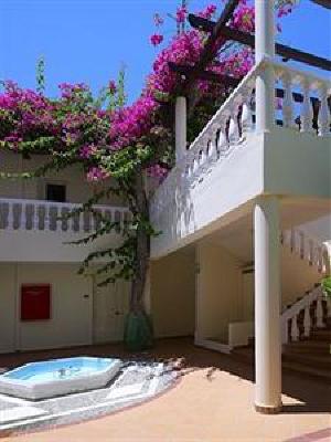 фото отеля Elotis Suites