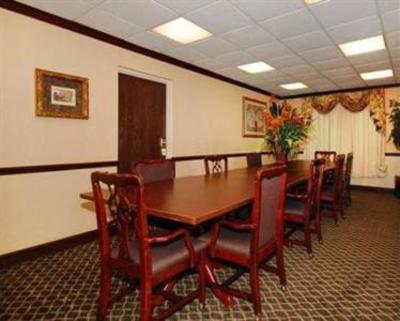 фото отеля Comfort Suites Merry Acres