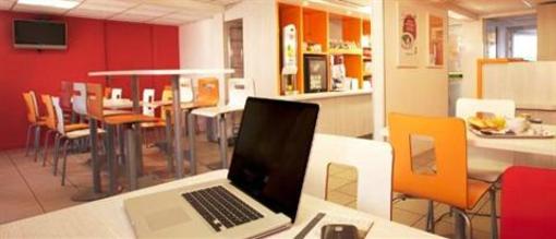 фото отеля Premiere Classe Caen Est Hotel Mondeville