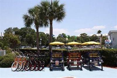 фото отеля BEST WESTERN PLUS Yacht Harbor Inn