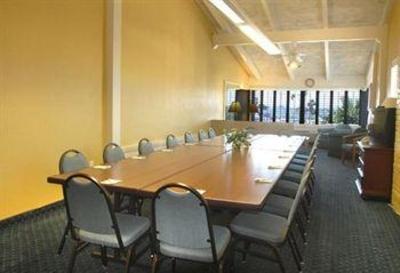 фото отеля BEST WESTERN PLUS Yacht Harbor Inn