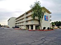 Motel 6 Phoenix - Northern Avenue Motel 6 Phoenix - Northern Avenue