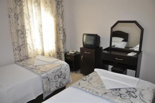 фото отеля Celikkaya Hotel
