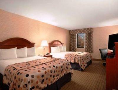 фото отеля Howard Johnson Evansville East