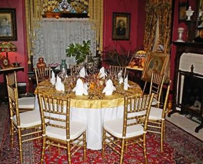 фото отеля Museum Hill Bed and Breakfast