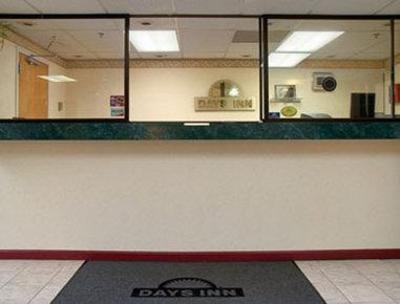 фото отеля Americas Best Value Inn Evansville East
