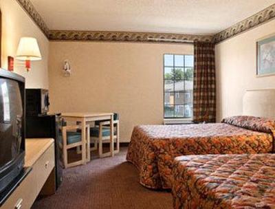 фото отеля Americas Best Value Inn Evansville East