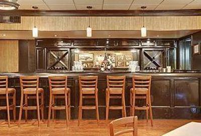 фото отеля Carmel Inn & Suites Thibodaux