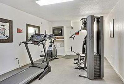 фото отеля Carmel Inn & Suites Thibodaux