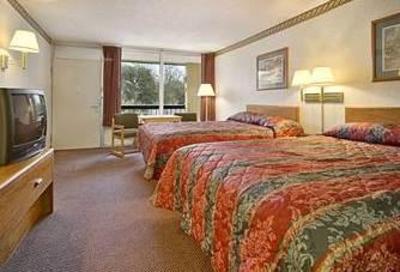 фото отеля Carmel Inn & Suites Thibodaux