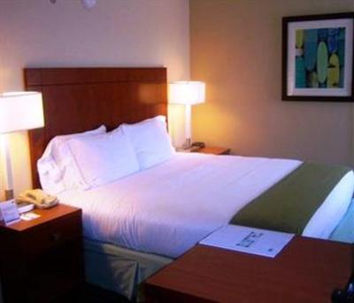 фото отеля Holiday Inn Express Hampton Coliseum Central