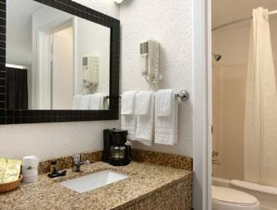 фото отеля Travelodge Bangor