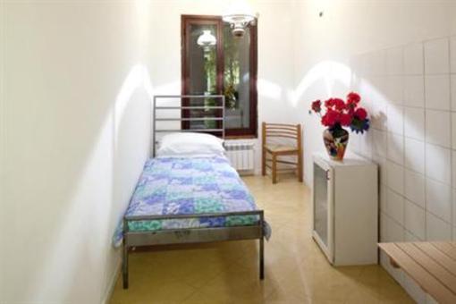 фото отеля Youth Venice Hostelers Home