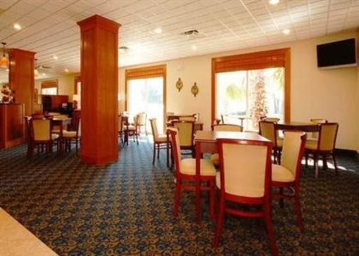фото отеля Comfort Suites Niceville