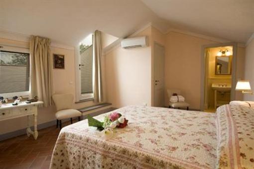 фото отеля Borgo della Meliana Hotel Gambassi