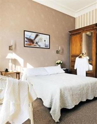 фото отеля Hotel Villa St-Hubert