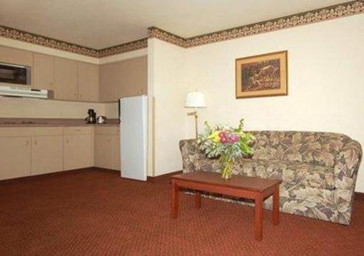 фото отеля Quality Inn & Suites Summit County Silverthorne
