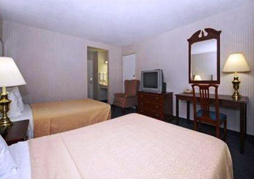фото отеля Quality Inn Murfreesboro