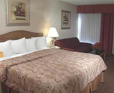 фото отеля Holiday Inn Perrysburg - French Quarter