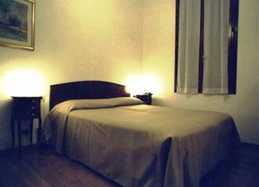 фото отеля Hotel Trieste Venice