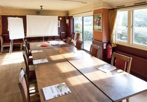 фото отеля Dog House Hotel Abingdon (England)