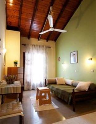 фото отеля Captain's Apartments Barbati