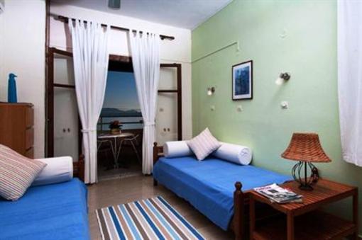 фото отеля Captain's Apartments Barbati