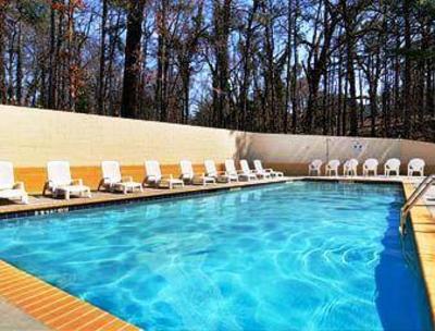 фото отеля Days Inn Atlanta Northwest