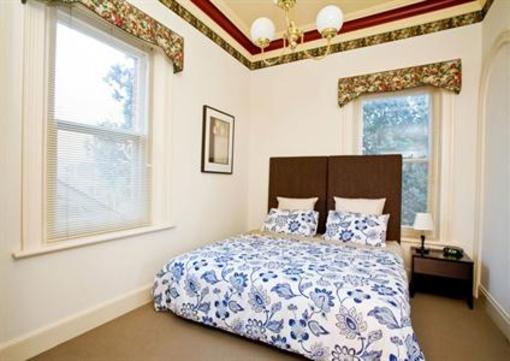 фото отеля Timeball Apartments Adelaide