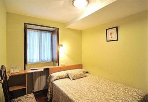 фото отеля Hostal Anosa Casa