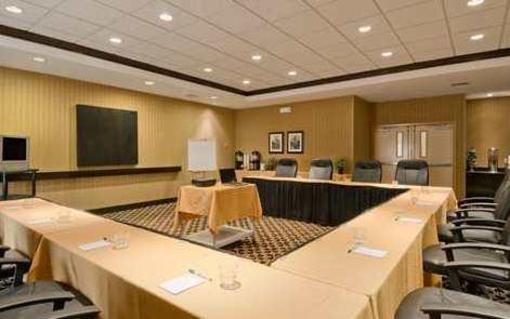 фото отеля Homewood Suites Tulsa - South