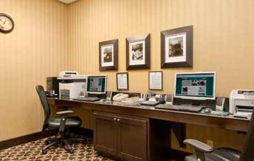 фото отеля Homewood Suites Tulsa - South