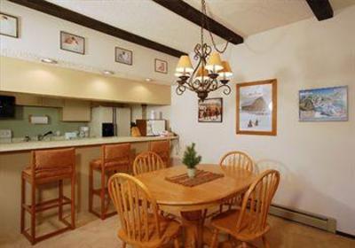 фото отеля Rockies Condominiums Steamboat Springs