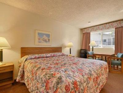 фото отеля Ramada Inn Olive Tree