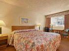 фото отеля Ramada Inn Olive Tree