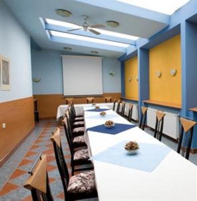 фото отеля Garni Hotel Olympia