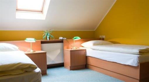 фото отеля Garni Hotel Olympia