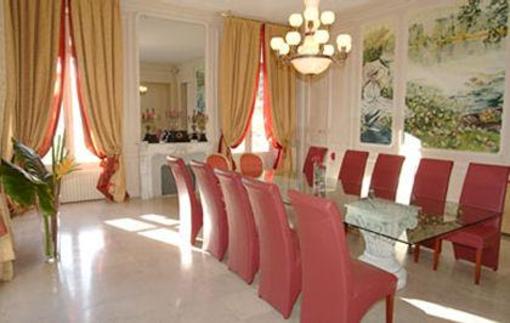 фото отеля Chateau de La Dame Blanche Hotel Geneuille