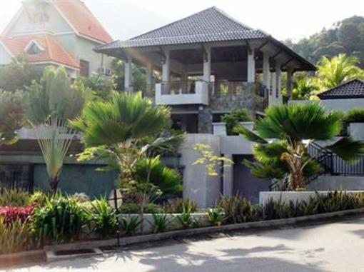 фото отеля Ferringhi Villa Bungalow