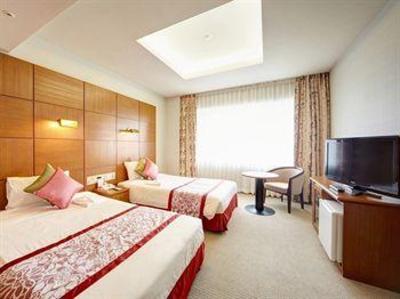 фото отеля Tokyo Daiichi Hotel Naha City Resort