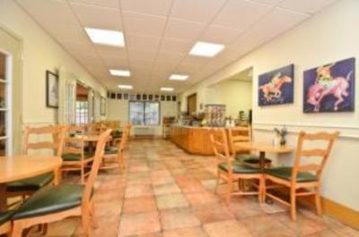 фото отеля Dinosaur Valley Inn and Suites