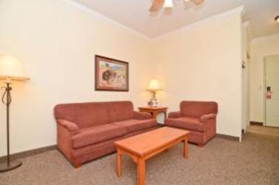 фото отеля Dinosaur Valley Inn and Suites
