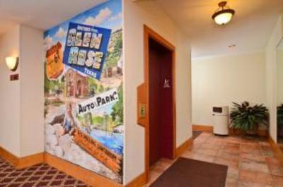 фото отеля Dinosaur Valley Inn and Suites