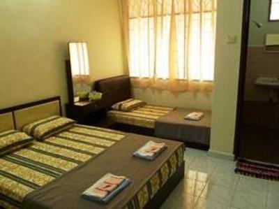 фото отеля Glorious Straits Guesthouse