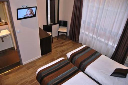 фото отеля Complexe Hotelier Cap Vert Saint-Affrique