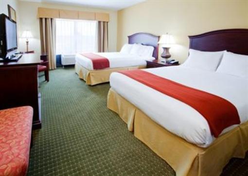 фото отеля Holiday Inn Express & Suites @ the Vineyards