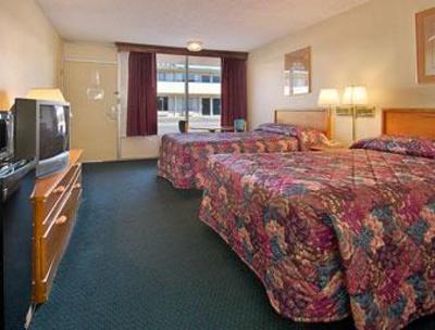 фото отеля Super 8 Motel Frontier Oklahoma City