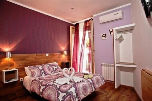 фото отеля Abel Victoriano Hostel Madrid